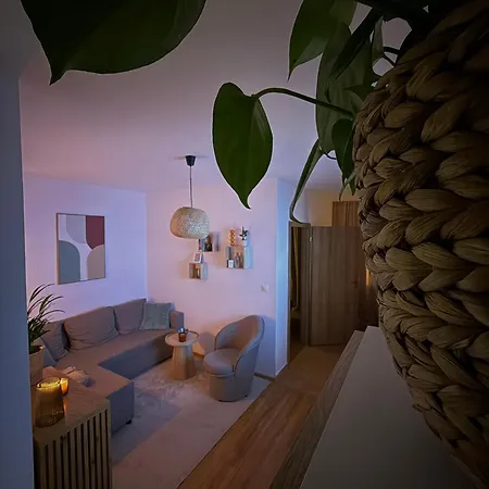 Cozy - Netflix & Free Parking Жилина